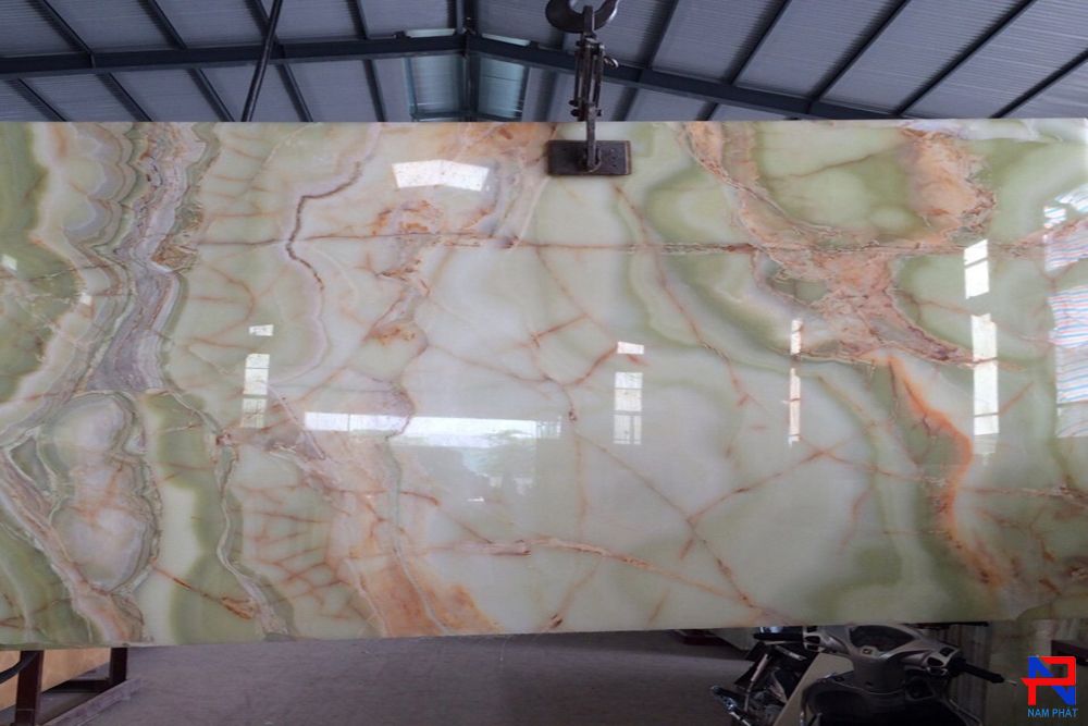 Đá Xuyên Sáng Venato Onyx ON002