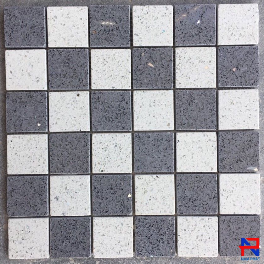 Đá Mosaic Tự Nhiên Chíp 48x48mm DMNP172