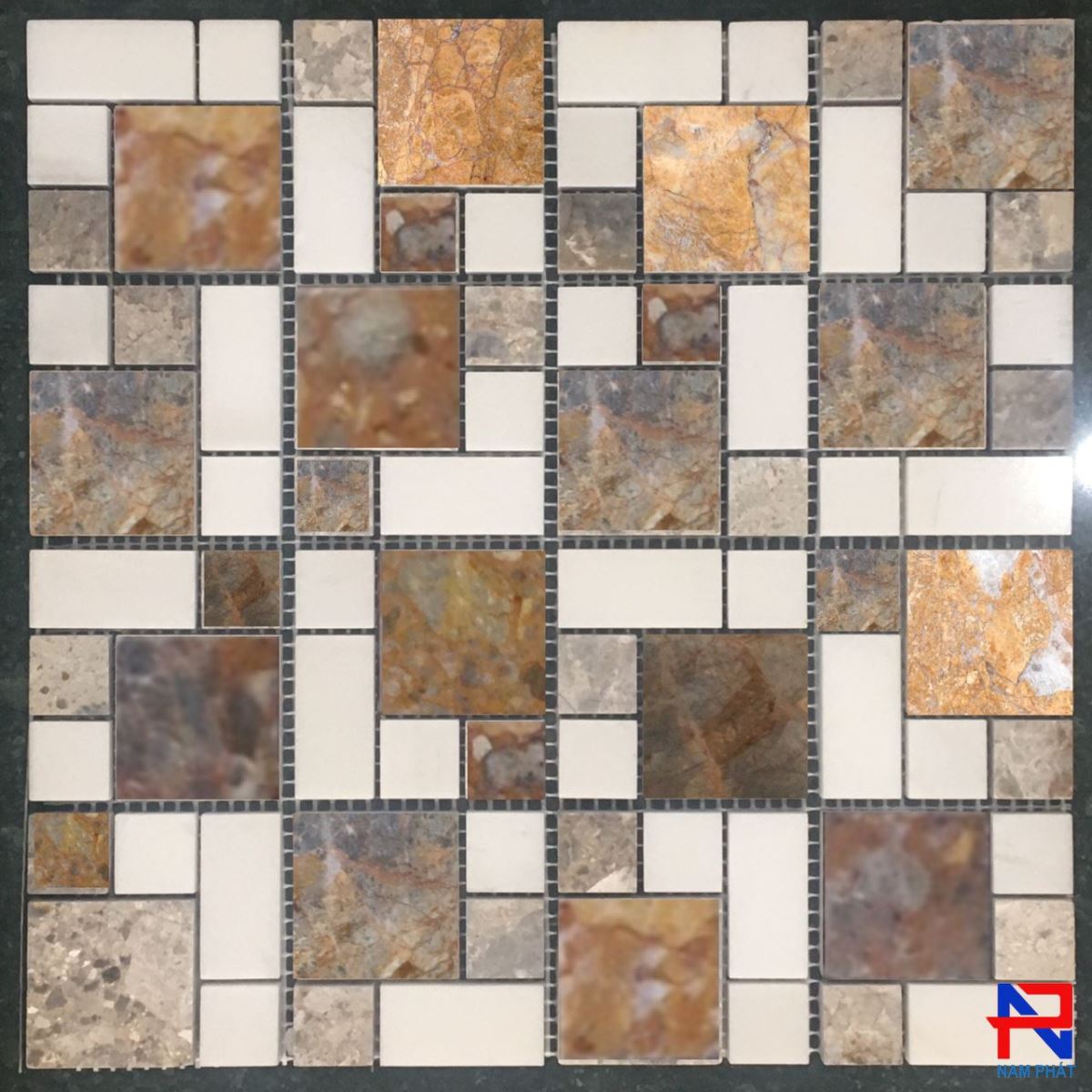 Đá Mosaic Tự Nhiên Chíp 48x48mm DMNP187
