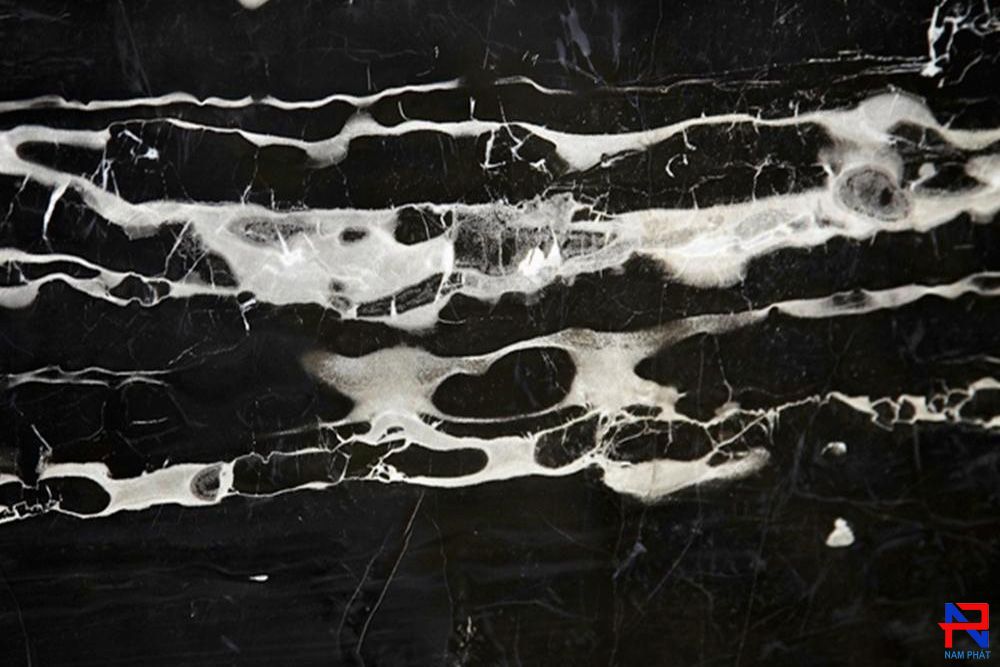 Đá Tự Nhiên Marble Silver Dragon M023