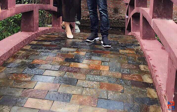 đá lai châu lát cầu đi bộ