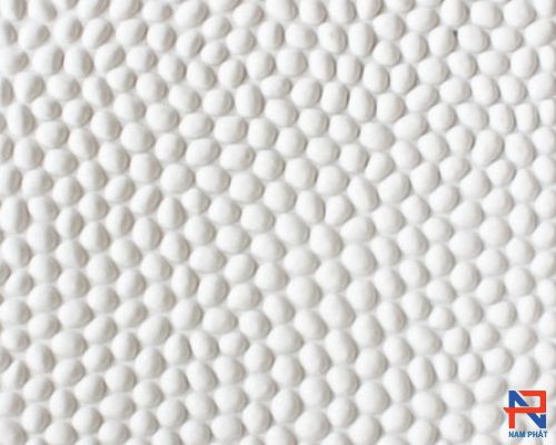 Gạch lát  sân vườn sỏi hạt màu trắng