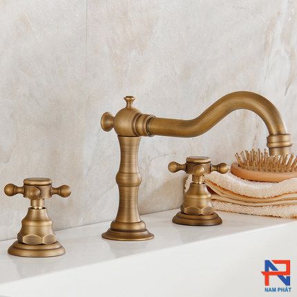 lavabo đồng thau