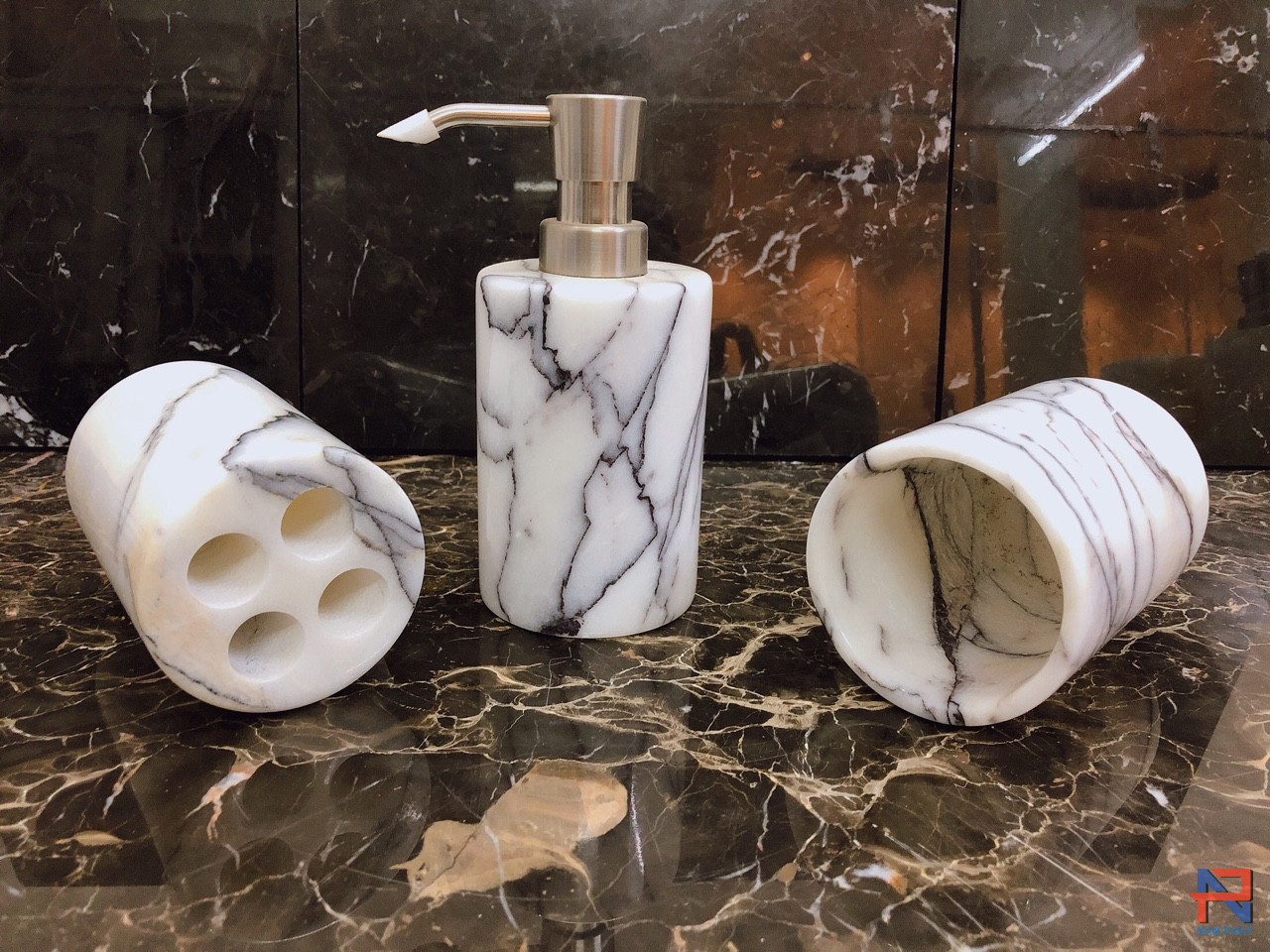 Bộ phụ kiện đá tự nhiên cho phòng tắm