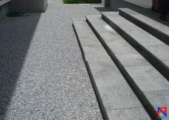 Đá Ong Lát Sàn – Đá Ong Xám Lát Sân Vườn