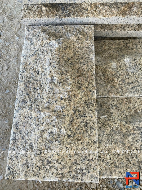 Đá vàng bóc mặt 30x60 cm 